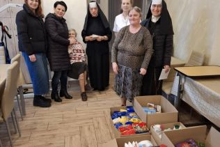 Przekazanie dar&oacute;w do Domu Opieki św. Brata Alberta w Bychawie